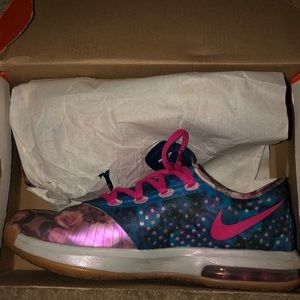 Nike KD 6 Aunt Pearls